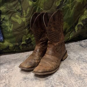 Ariat Distressed Brown Cowboy Boots
